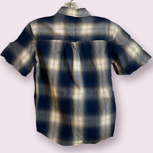 Cherokee Boys Short Sleeve Collared Button Down Shirt - Picture 2 of 3